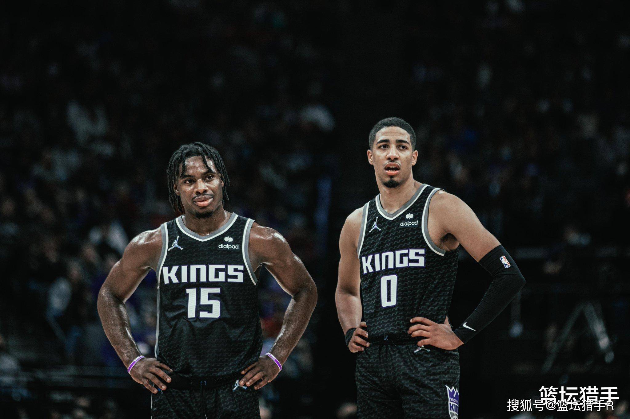 爵士险胜国王，瓦兰丘纳斯统治全场的简单介绍