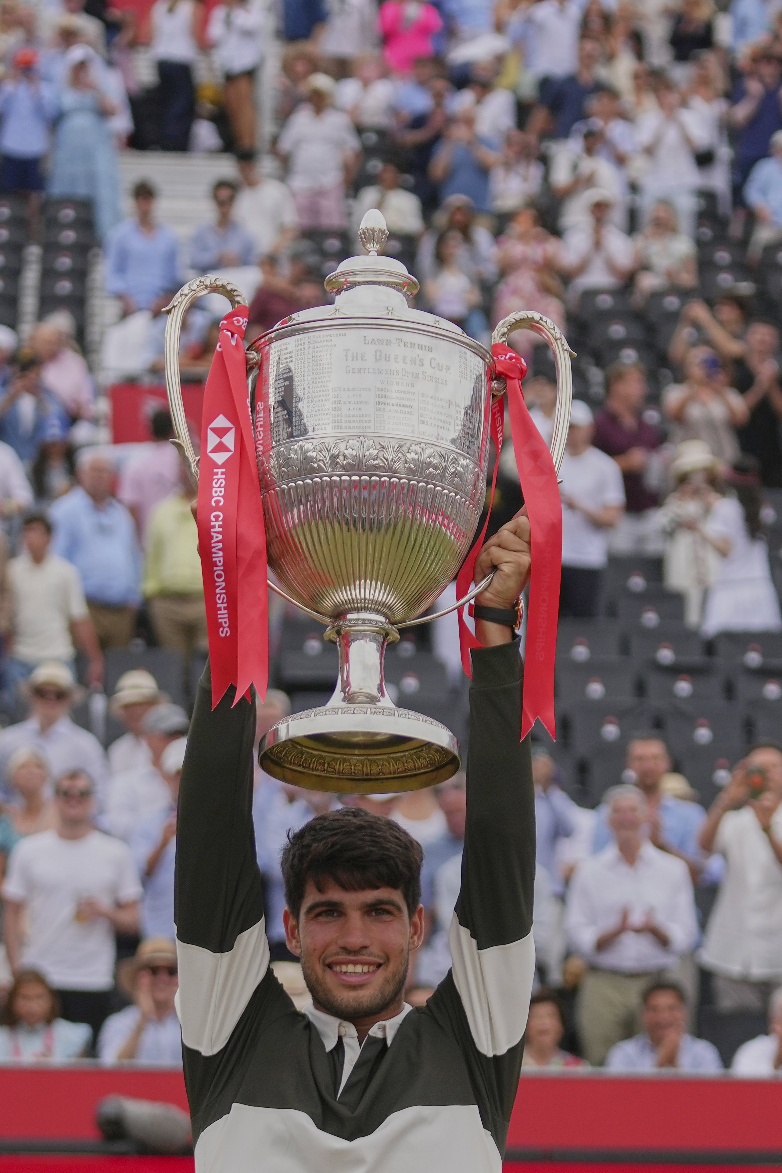 包含法国网球队鏖战德国网球队,阿尔卡拉斯统治全场的词条 包含法国网球队鏖战德国网球队,阿尔卡拉斯统治全场的词条