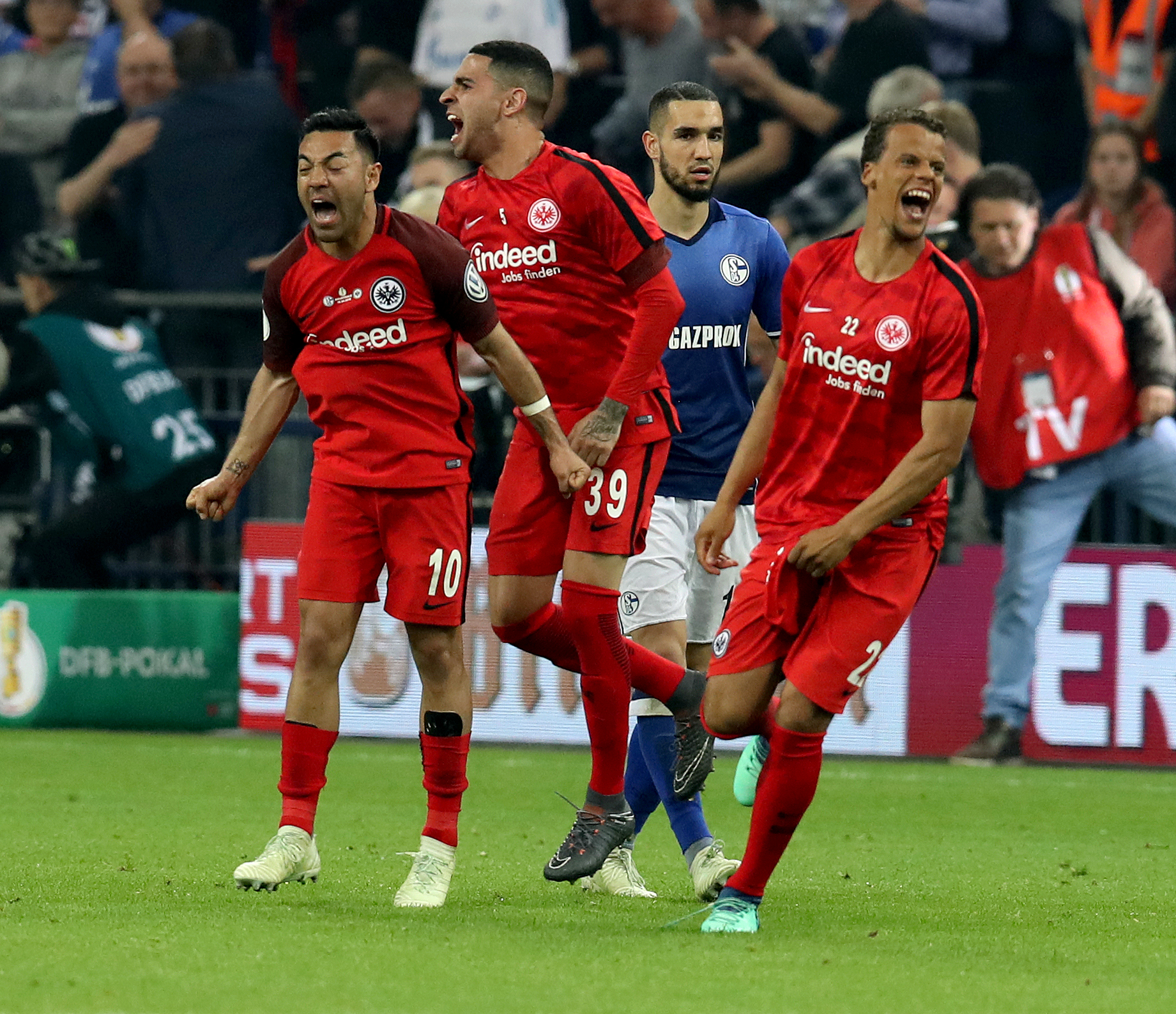 包含法兰克福在比赛中全力拼搏赢得胜利的词条 包含法兰克福在比赛中全力拼搏赢得胜利的词条