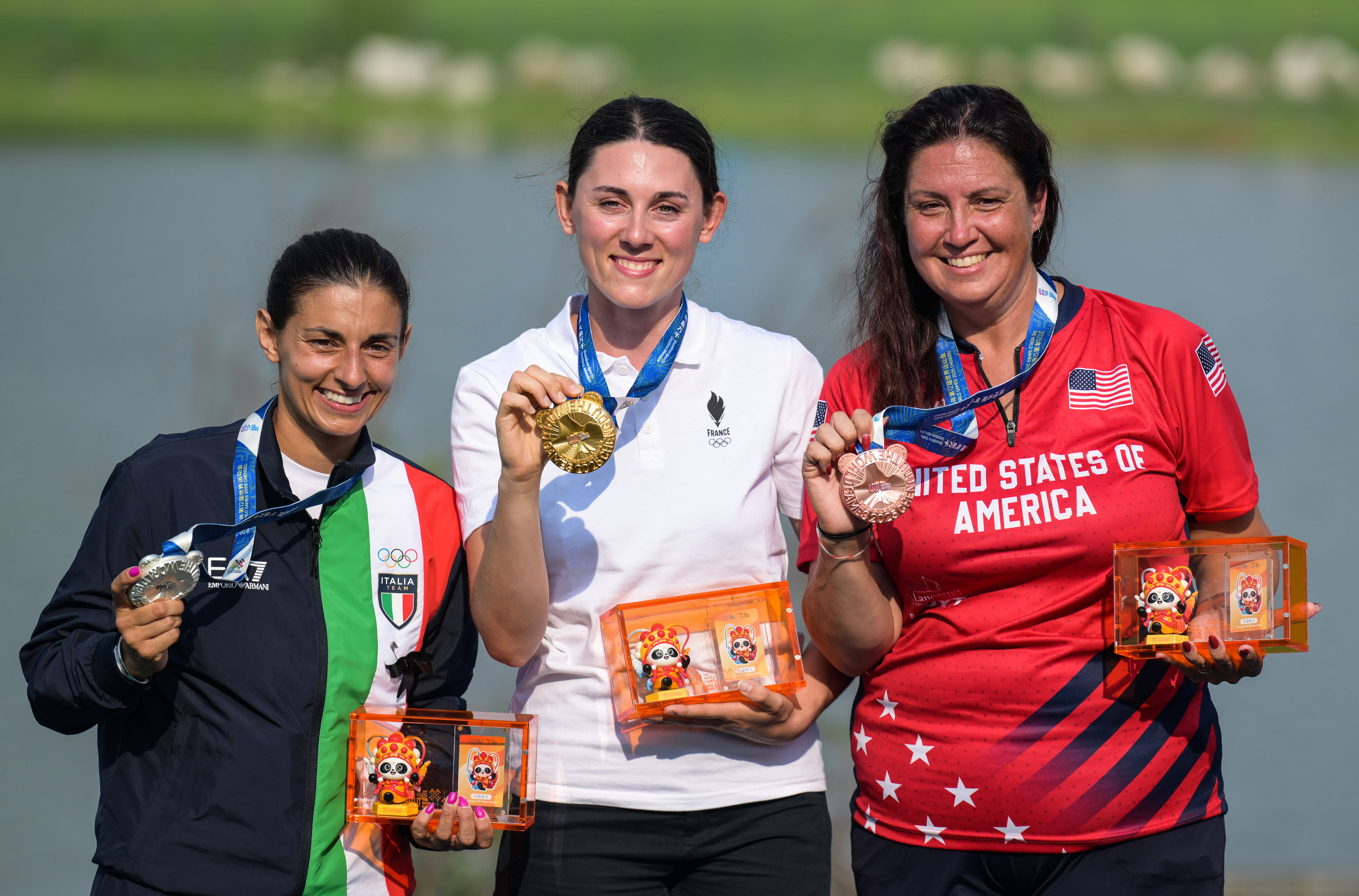 射箭比赛中弓箭手风采,土耳其选手勇夺金牌 射箭比赛中弓箭手风采,土耳其选手勇夺金牌