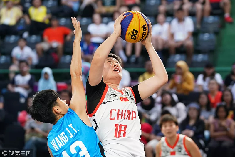 半决赛胜者问鼎，冠军之争