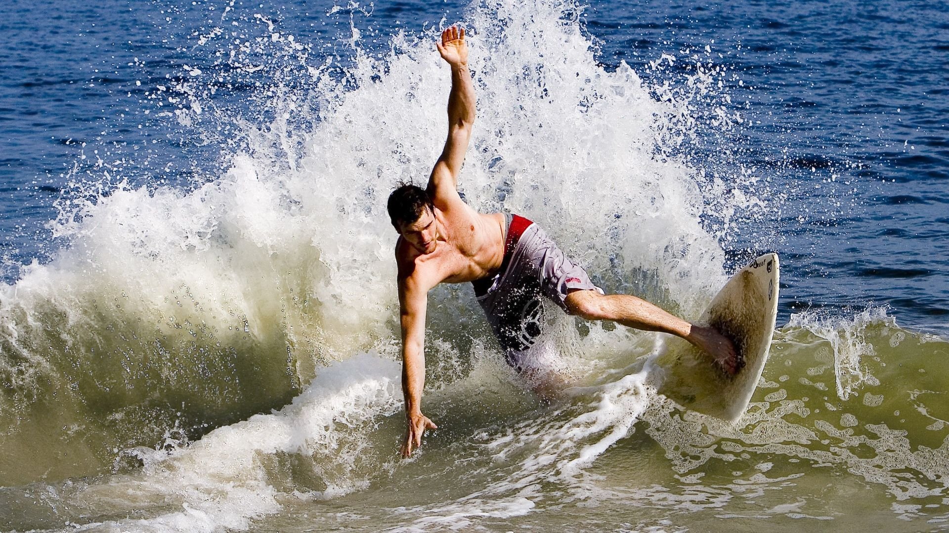 当魔术降临季后赛，一场跨越次元的焦点对决